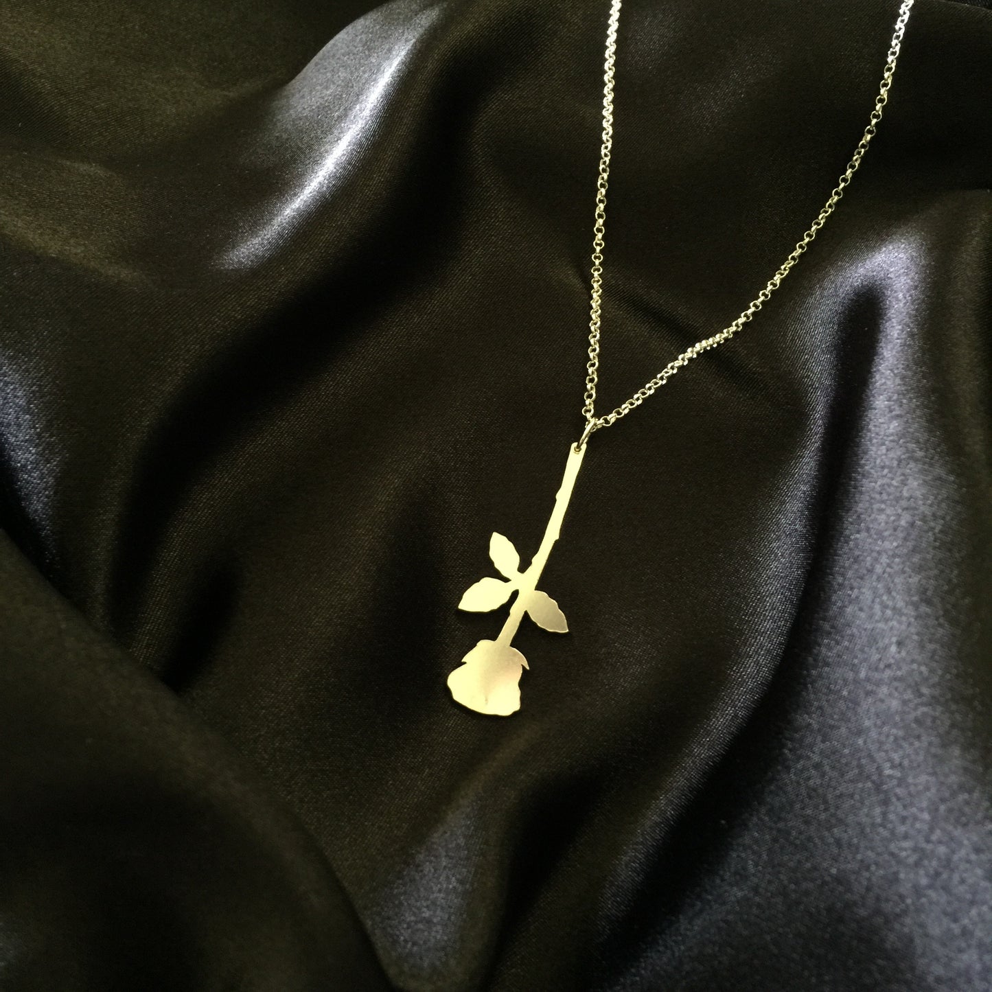 Rose Necklace.
