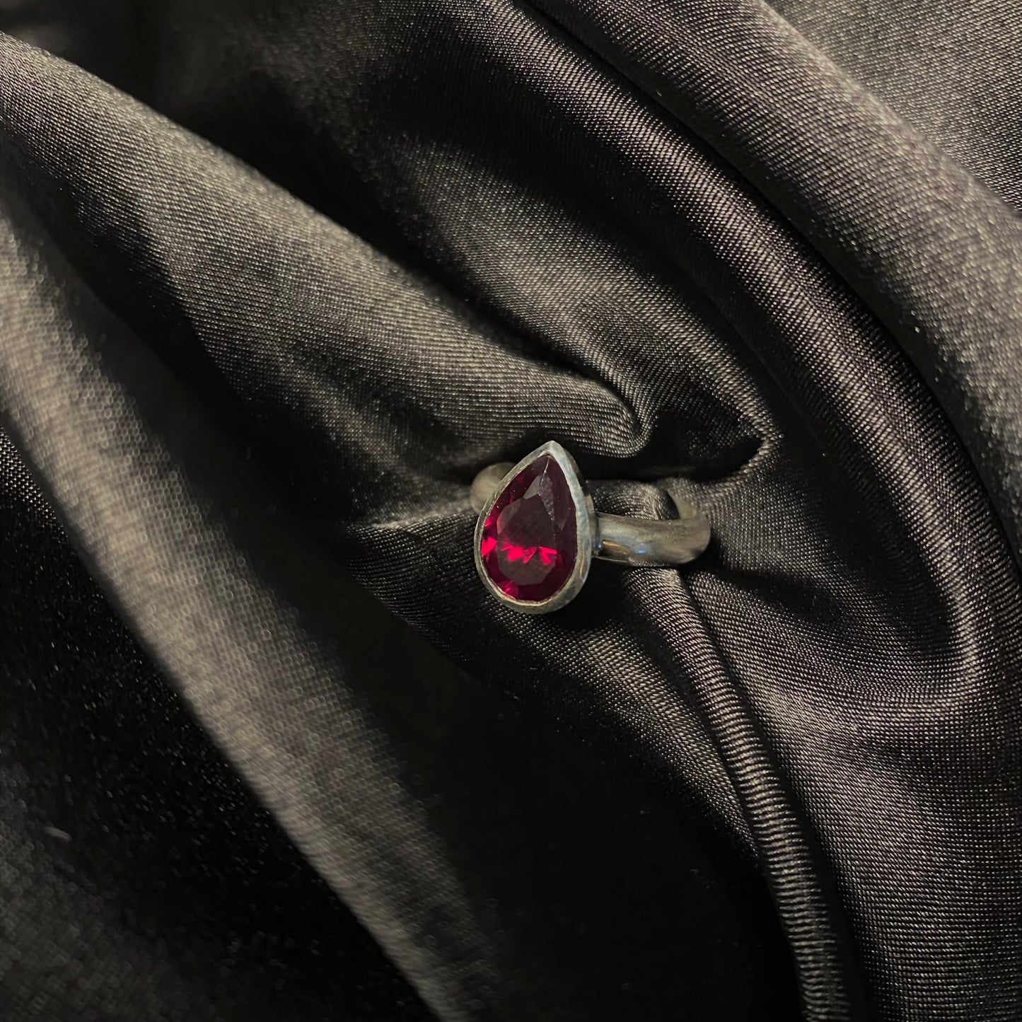 The Bold Ring.