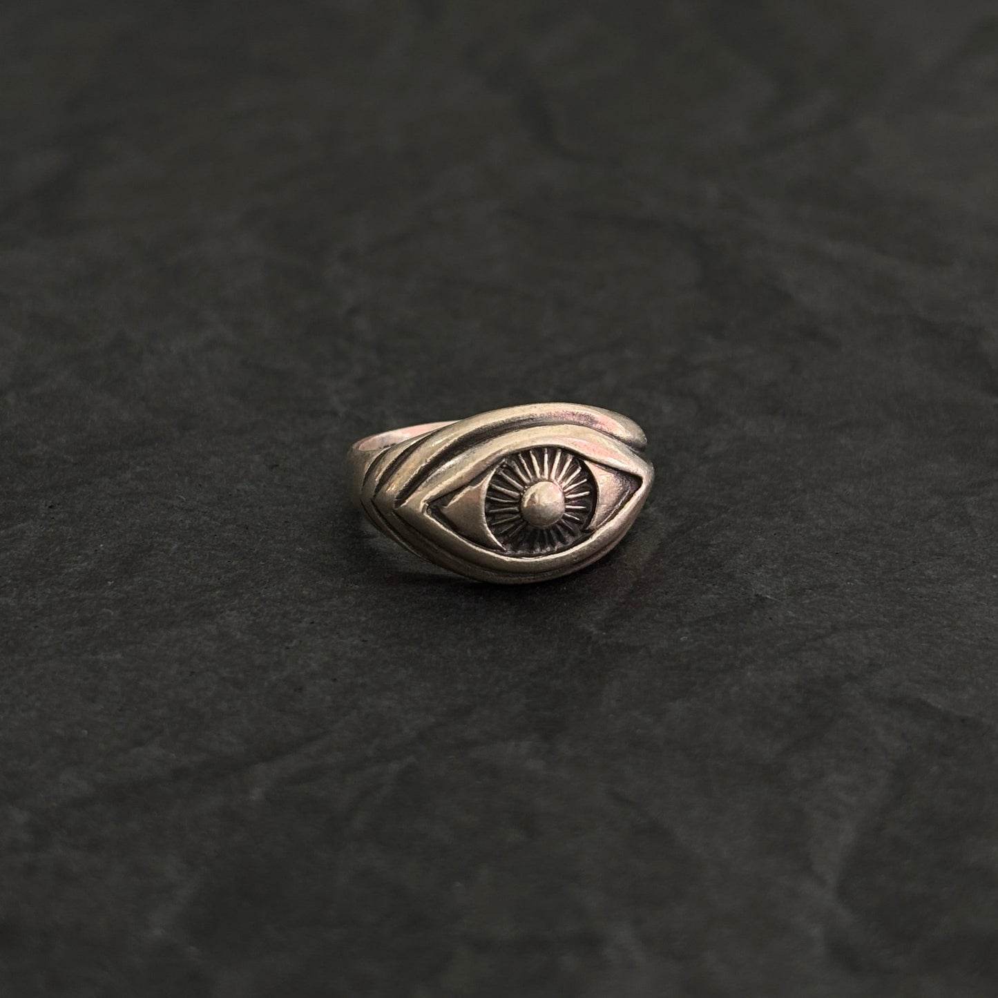 Eye Ring