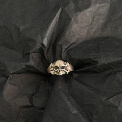 Vintage Skull Crossbones - Large
