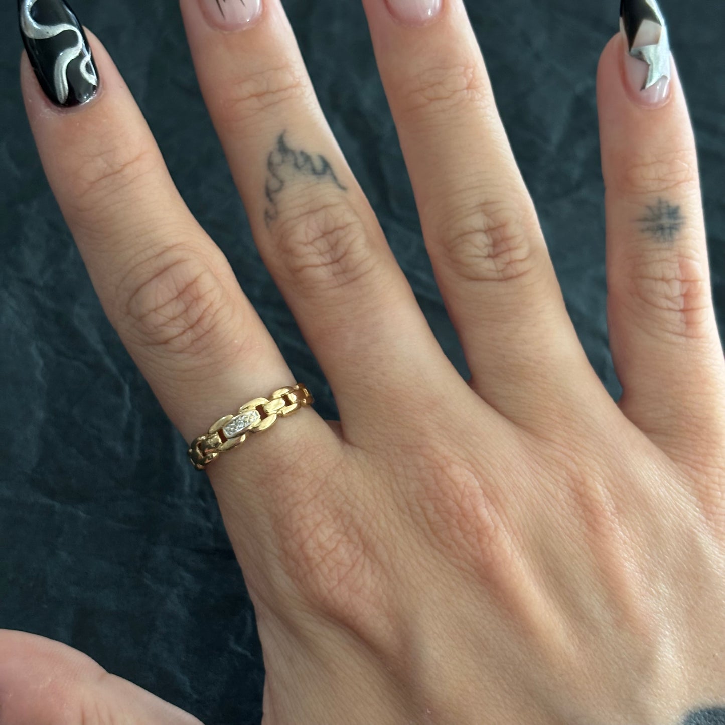 9CT GOLD DROP <3