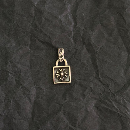 Chrome Hearts Style 1998 Pendant