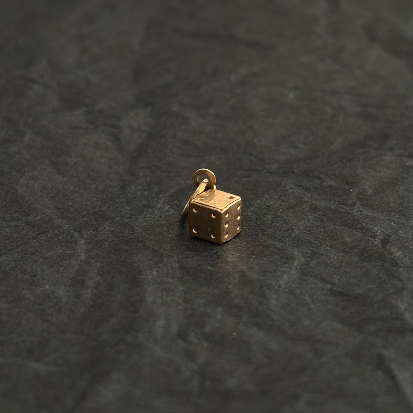 9CT GOLD DROP <3