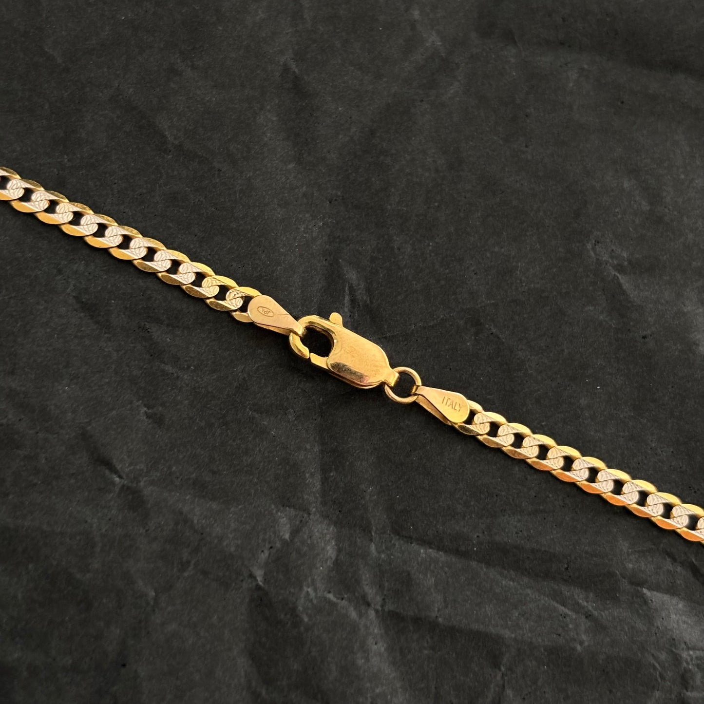 9CT GOLD DROP <3