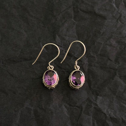 Vintage Earrings - Pick yours!