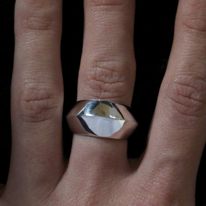 Peak Ring.