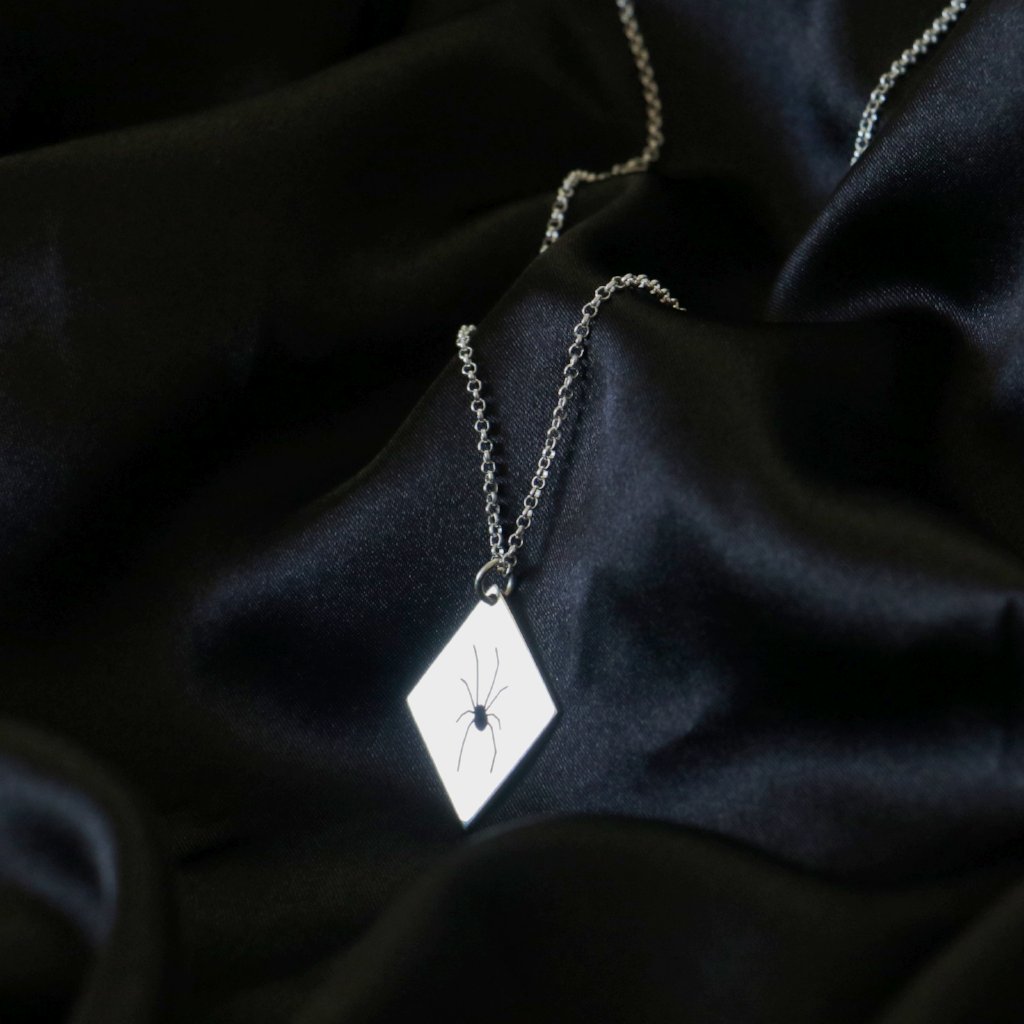 Poison Necklace.