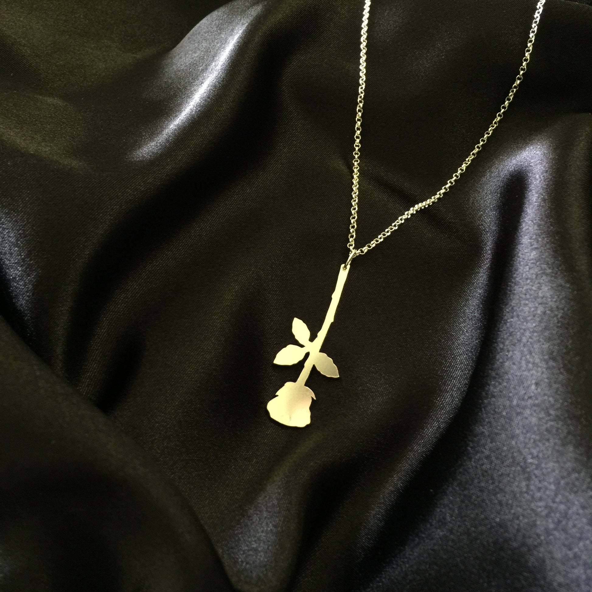 Rose Necklace.