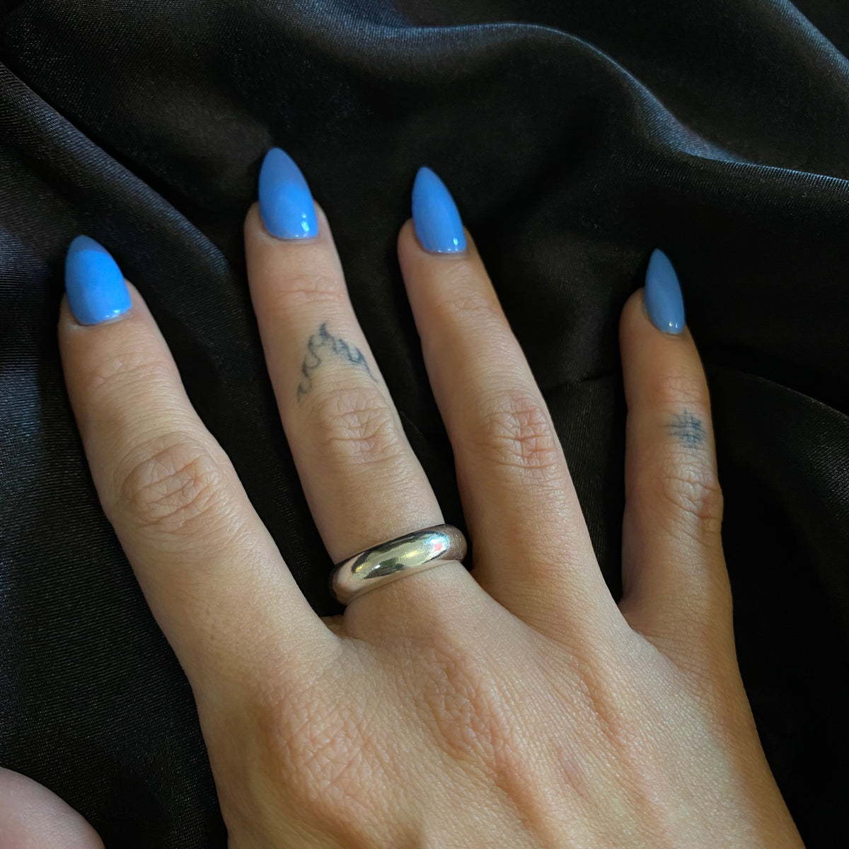 Slightly Rounded Ring Band Rounded Band Ring – Silver And Cold Jewellery