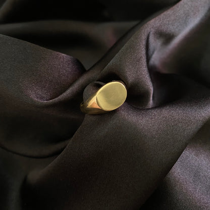 Oval Signet Ring.