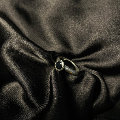 The Bold Ring.