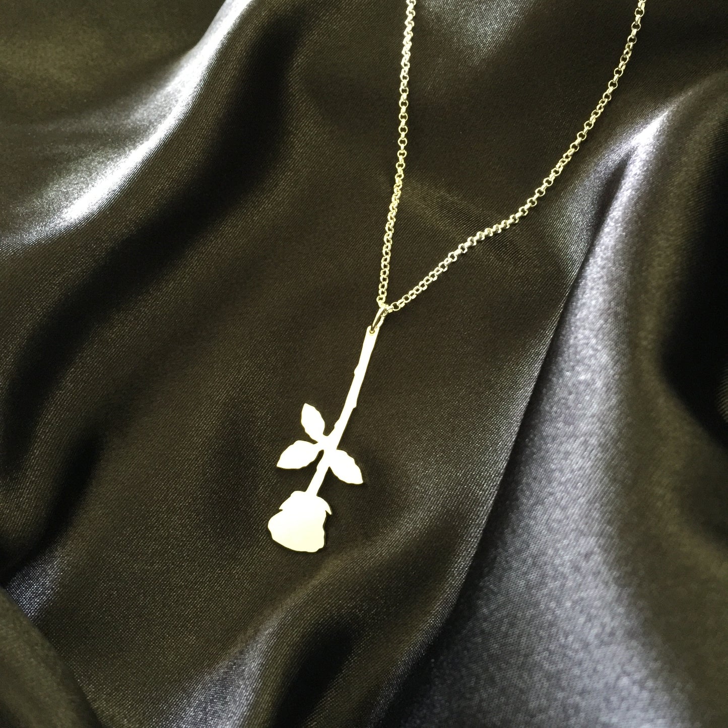 Rose Necklace.